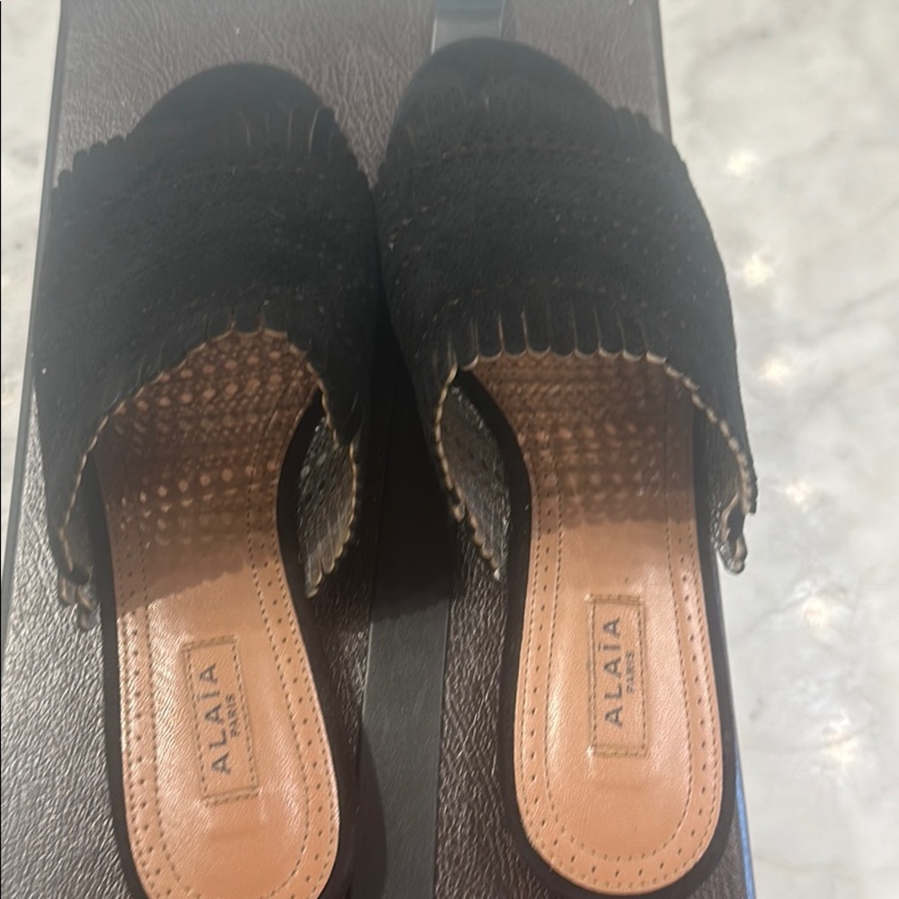 Alaia Black Size 36 Sandals